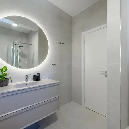 Villa Botanica Near Split - Heated Pool And Garden *